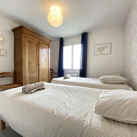 La Maison En Bord De